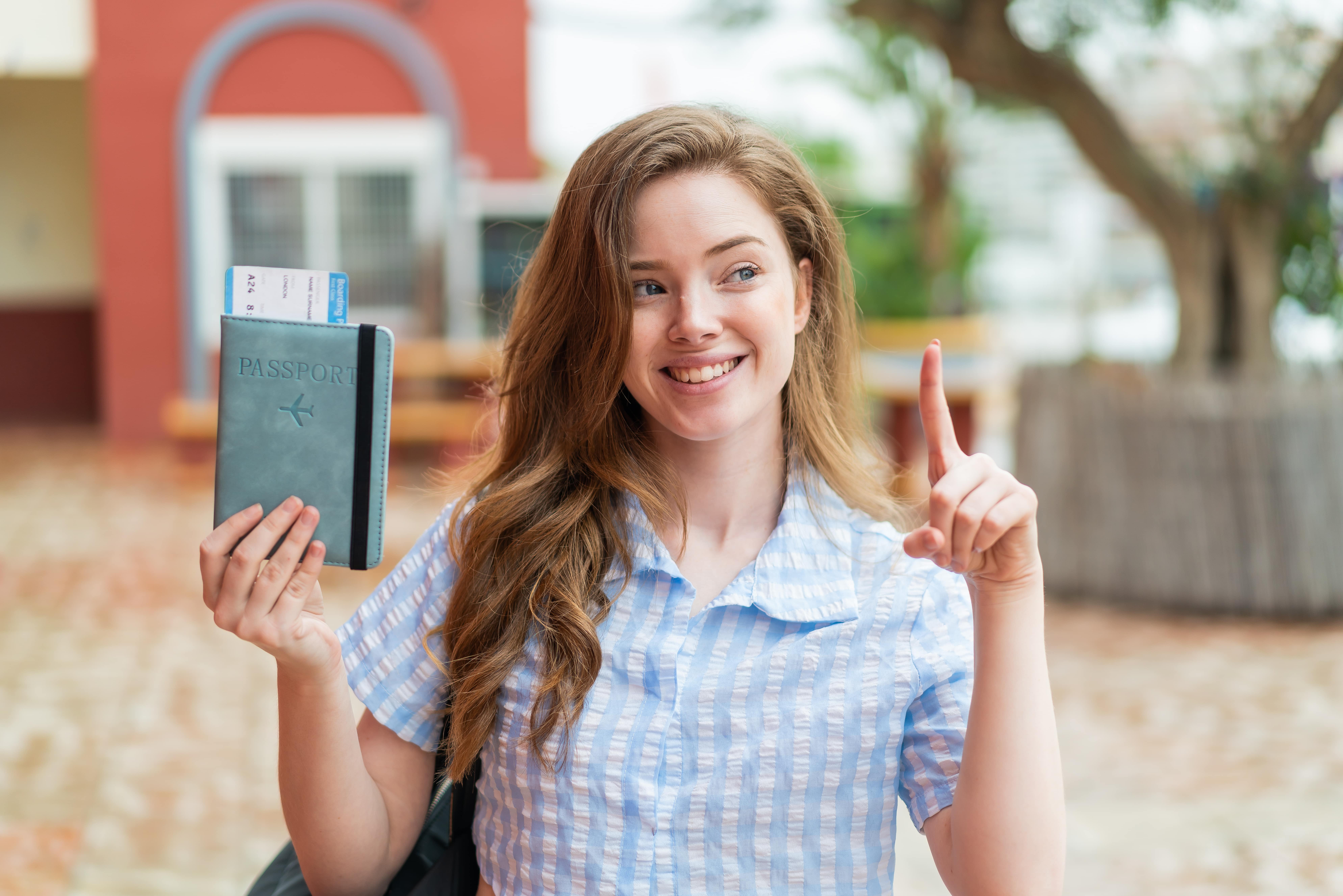 Campus walking tour and tour guide